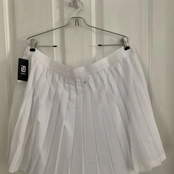 WOMENS IDEALOGY Elegant White Pleated Skirt - Picture 2 of 9